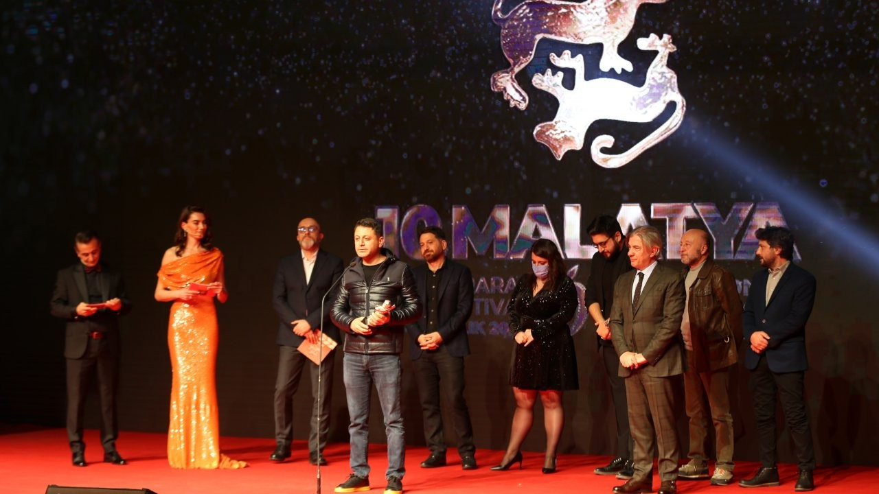 10. Malatya Uluslararası Film Festivali'nde En İyi Film ödülü 'Çatlak'ın