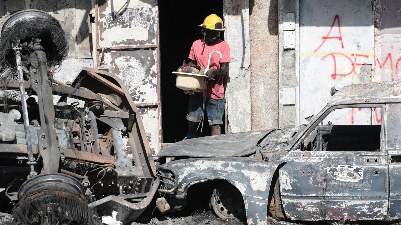 Haiti'de akaryakıt kamyonu patladı: Ölü sayısı 75'e çıktı