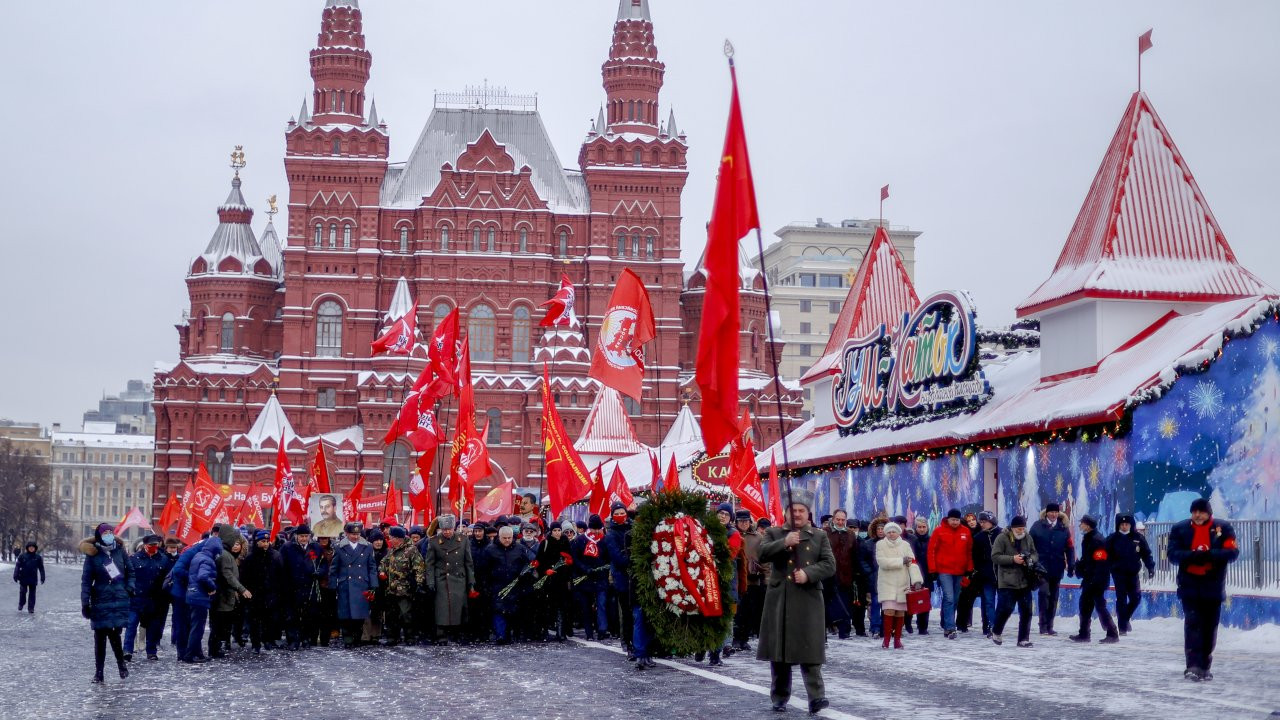 Moskova'da Stalin'in doğum günü kutlandı: 'Çelik Adam' 142 yaşında