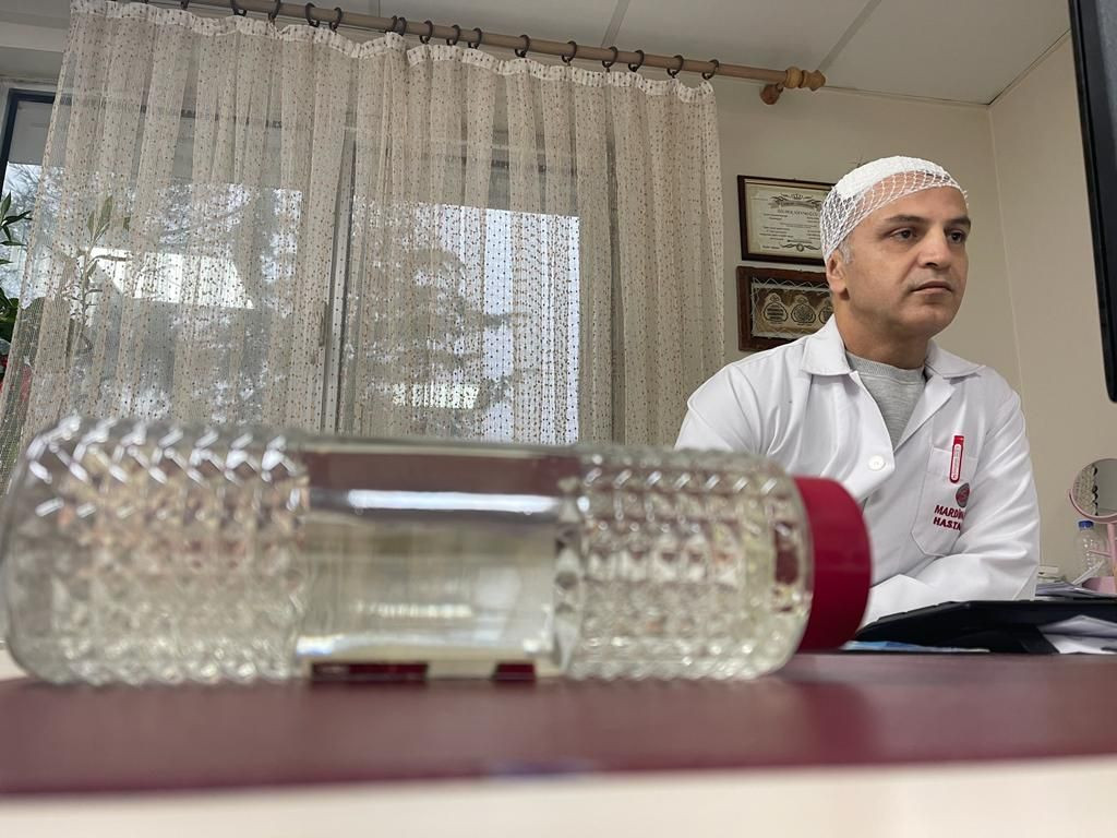 Mardin'de öğretmen, doktoru kolonya şişesiyle yaraladı - Sayfa 1