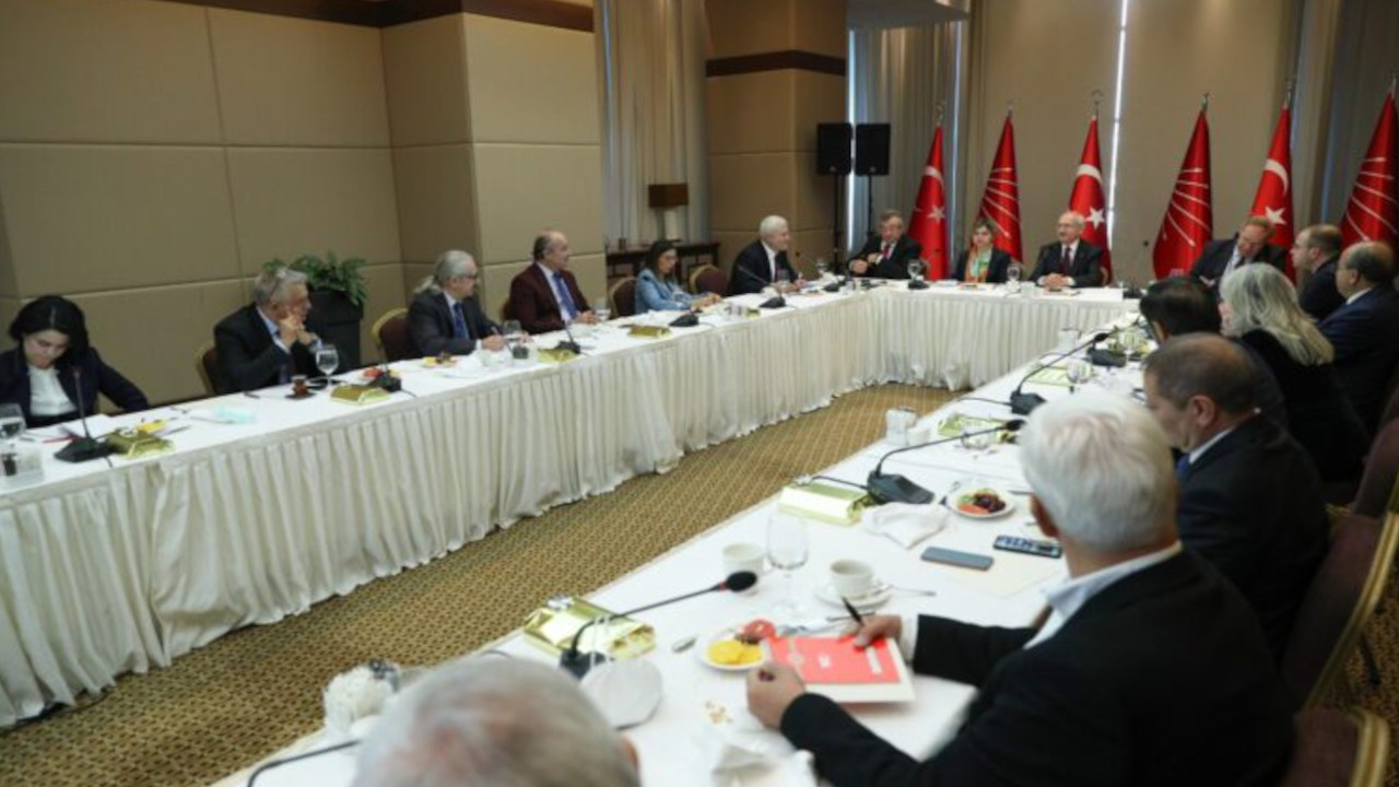 Kılıçdaroğlu: Her liderin kafasında bir aday vardır