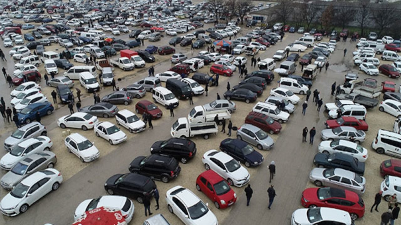 İkinci el otomobilin gerçek fiyatını icradan öğrenin!