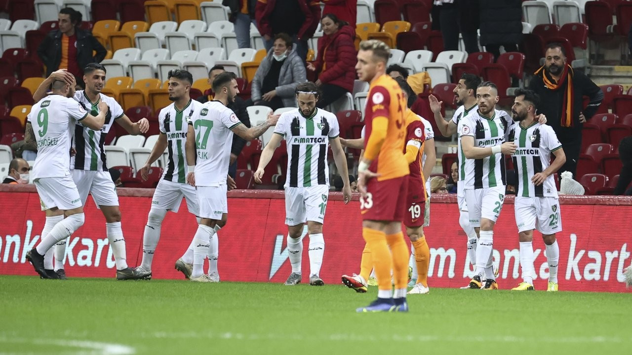 Denizlispor, Galatasaray'ı eledi