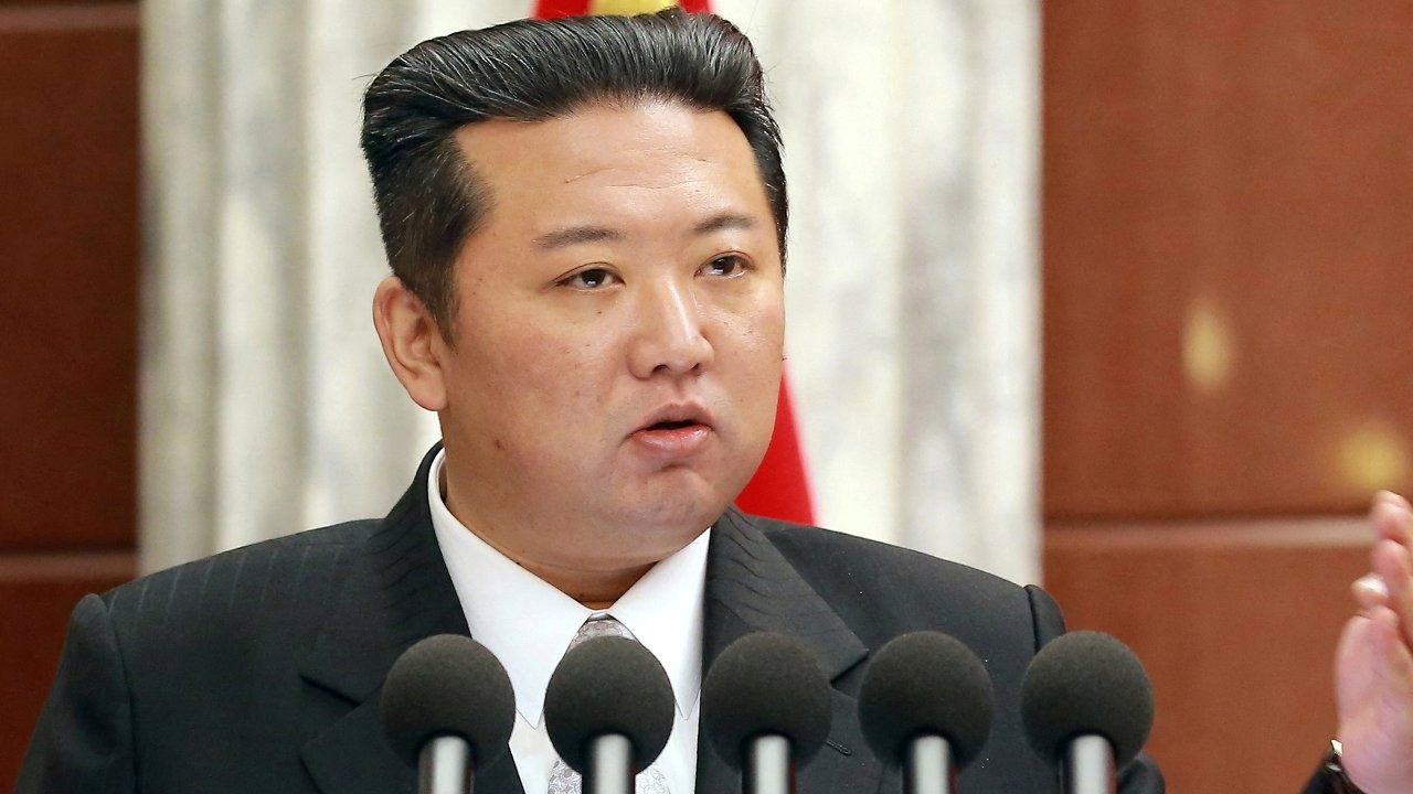 Kuzey Kore lideri Kim'in yeni 'imajı' viral oldu