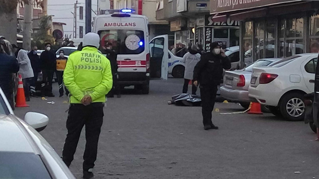 Kayseri'de sokakta silahlı kavga: 3 ölü, 1 yaralı