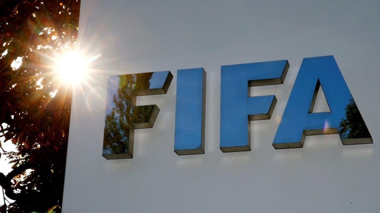 FIFA en iyi futbolcu ödülü finalistlerini açıklandı