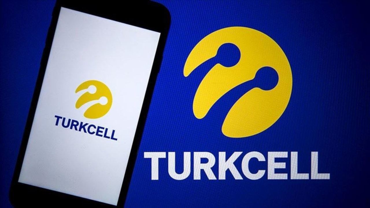 Turkcell'in depremzedeye verdiği yanıt gündem oldu: Tweeti sildiler
