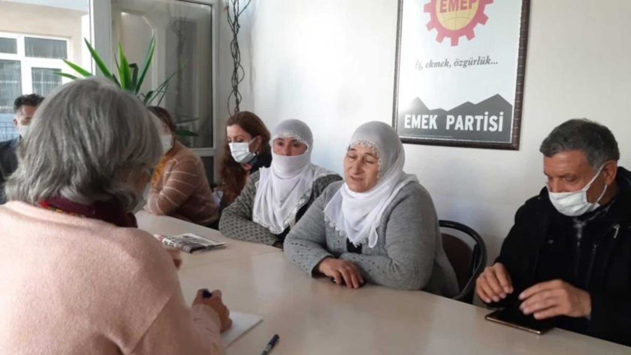 Tutuklu aileleri EMEP’i ziyaret etti: Ölüm haberleri almak istemiyoruz