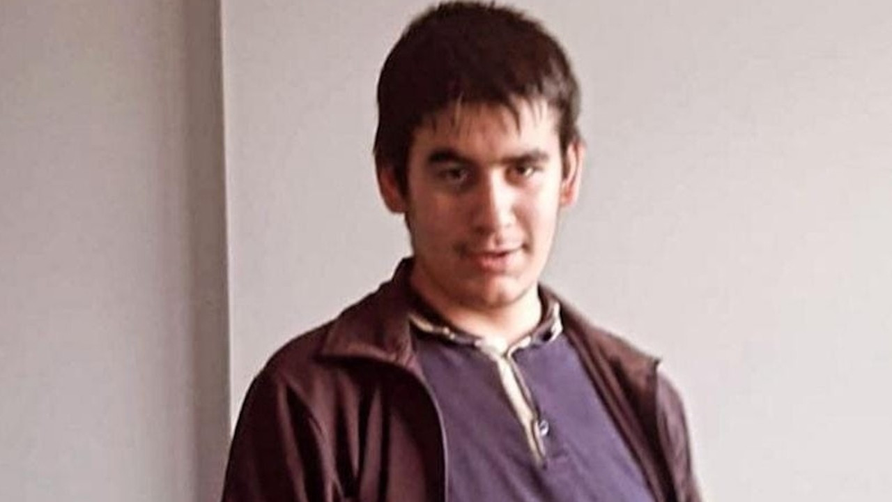 Belediye başkan yardımcısının 20 yaşındaki yeğeni Covid'den öldü