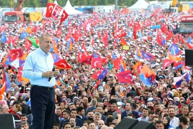 Metropoll: Kararsızların üçte biri Erdoğan'a sıcak bakıyor - Sayfa 1