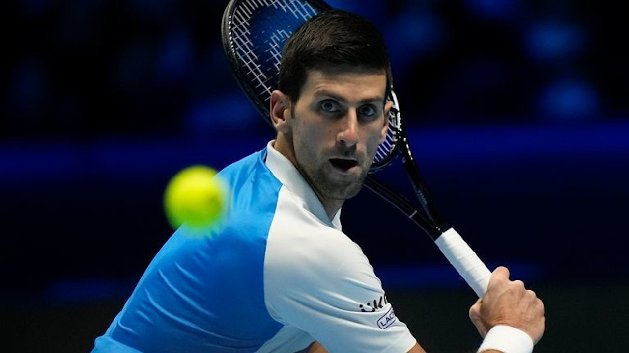 Djokovic Avustralya'da gözaltına alındı