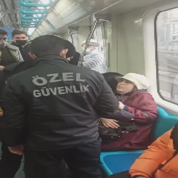 Marmaray'da maske kavgası: İki kadın zorla indirildi - Sayfa 3