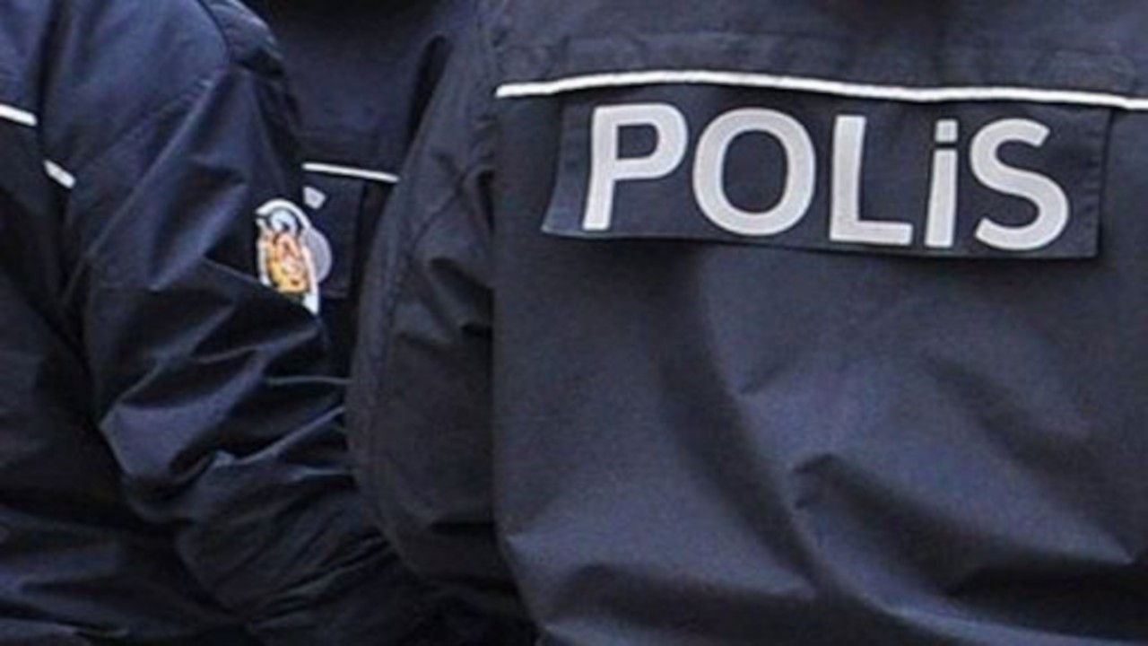 Giresun'da iki polis görevden uzaklaştırıldı