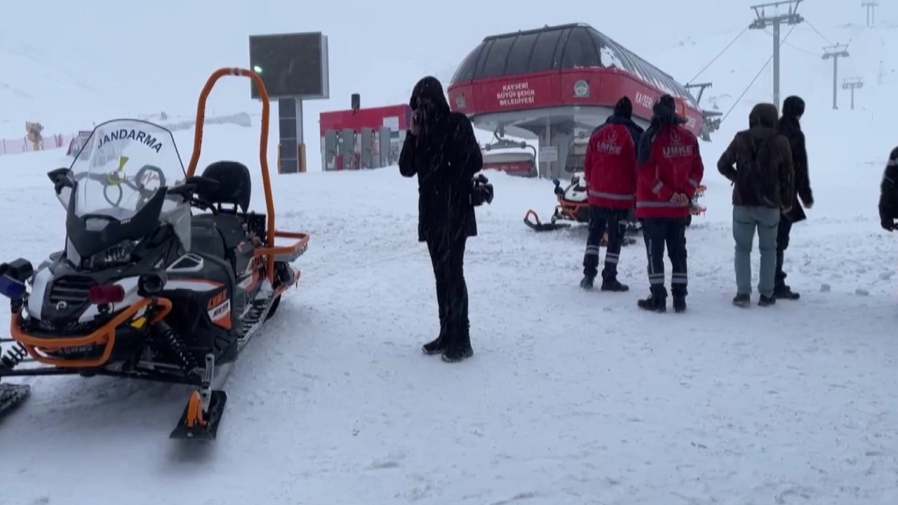 Erciyes'te kar kütlesinin altında kalan turist öldü