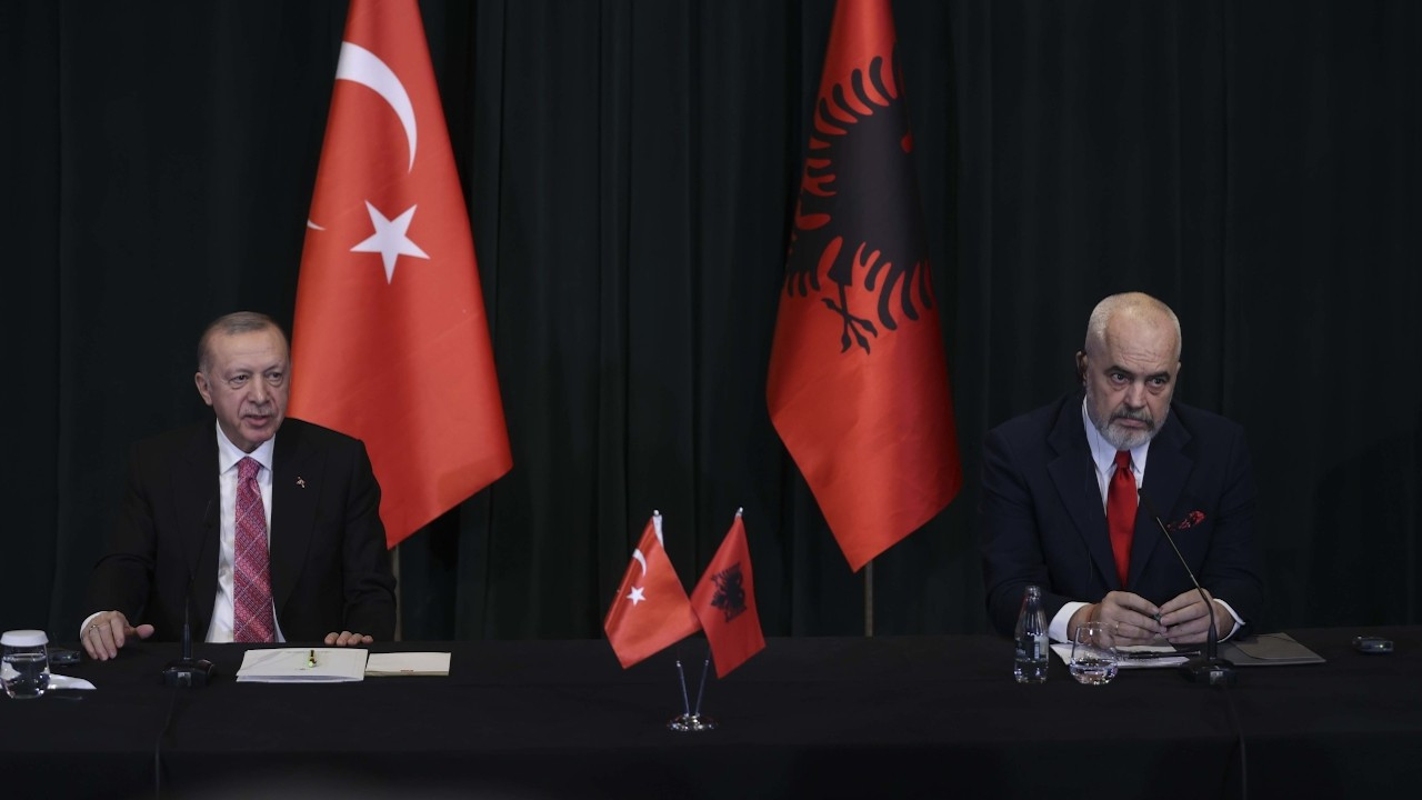 Erdoğan: FETÖ konusunda Arnavutluk'tan hemen harekete geçmesini bekliyoruz