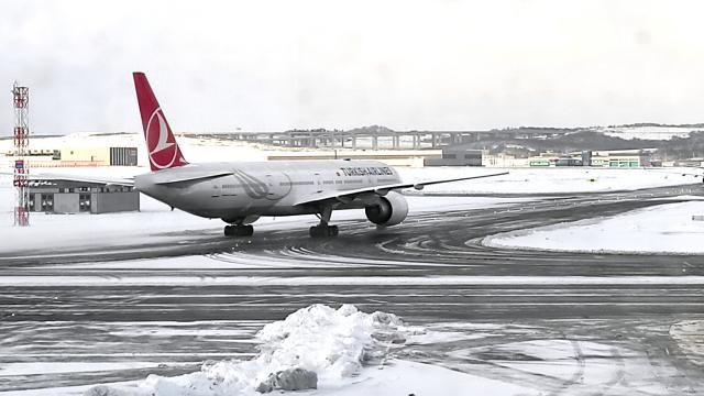 Günün fıkrası: Bakanlar Atatürk Havalimanı'na indi - Sayfa 1