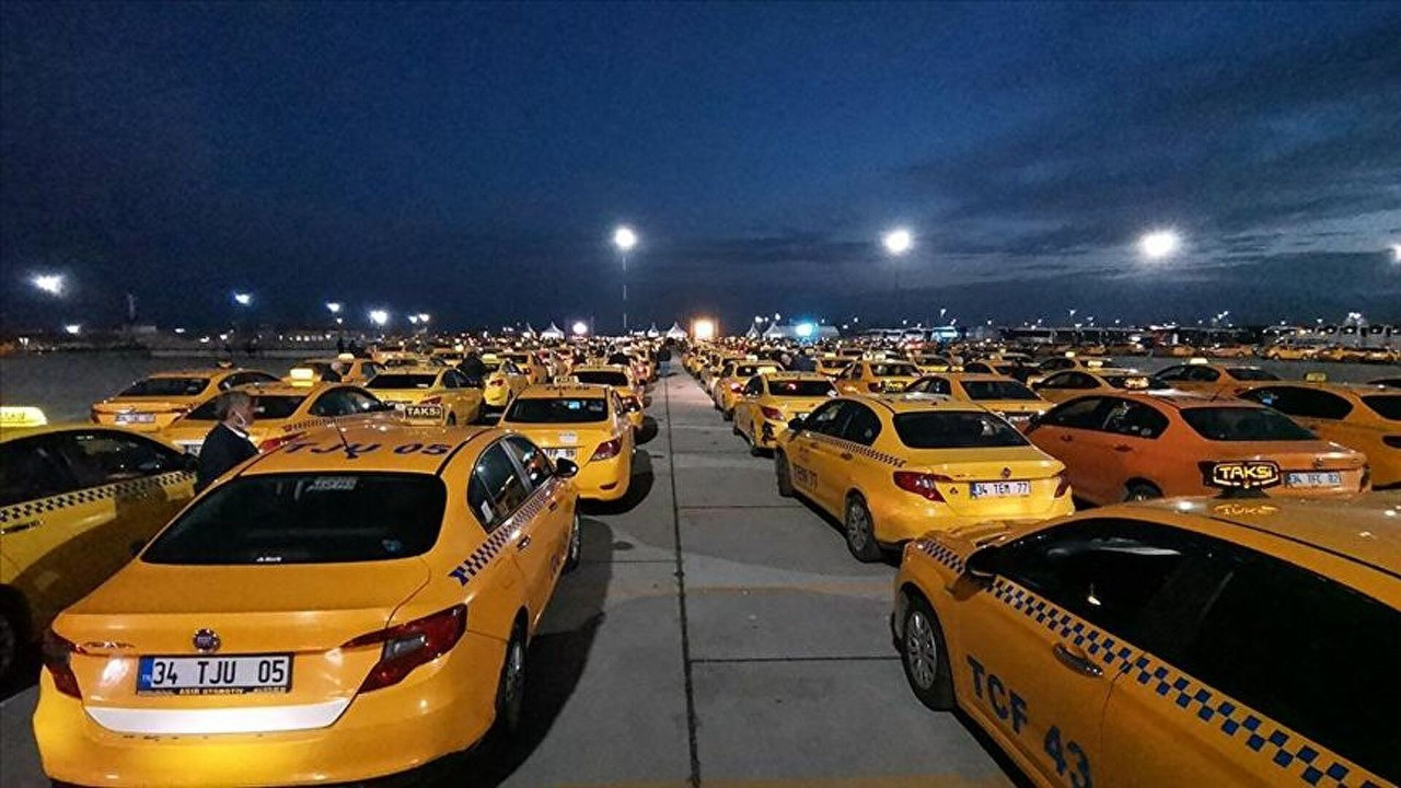 İstanbul'a 5 bin taksi teklifi 12. kez reddedildi