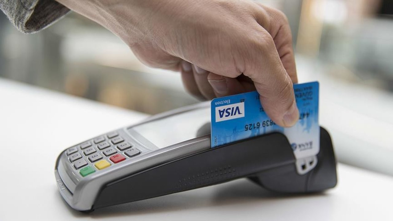 Kredi kartı borcunu öteleyenlerin sayısı 20 milyona ulaştı