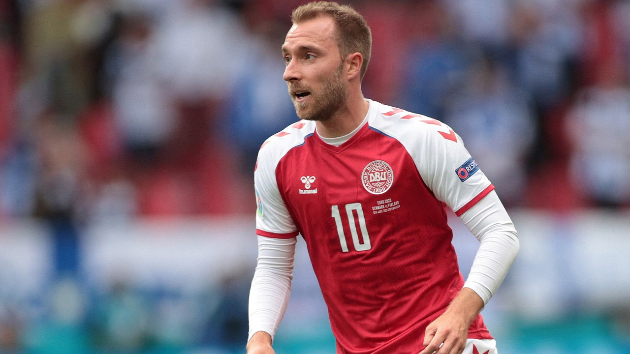 Euro 2020'de kalp krizi geçiren Eriksen futbola geri dönüyor