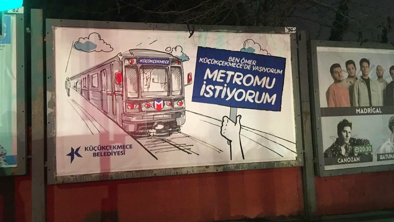 Yatırım programına alınmayan metro hattı için afişli tepki