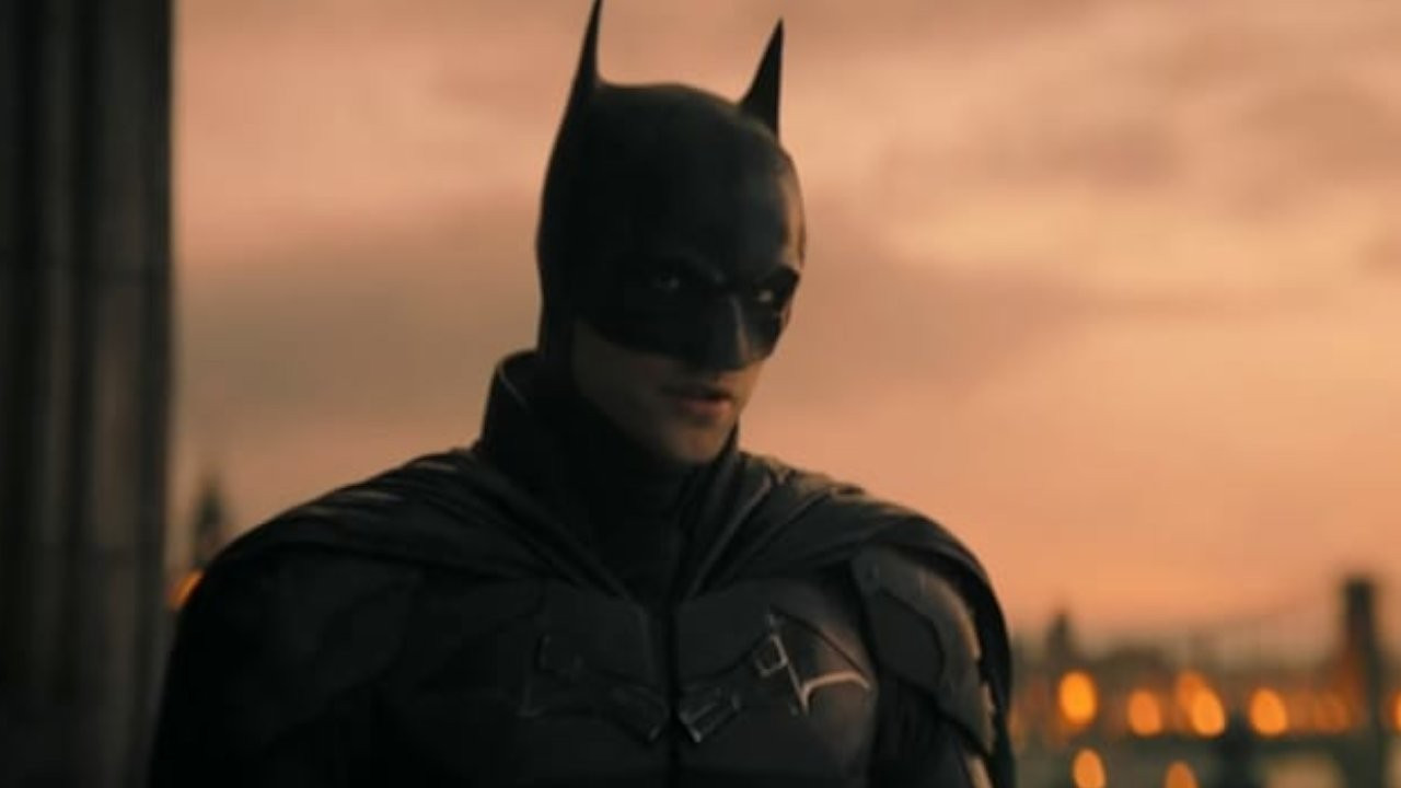 Yönetmen Matt Reeves, 'The Batman'den bir sahne paylaştı