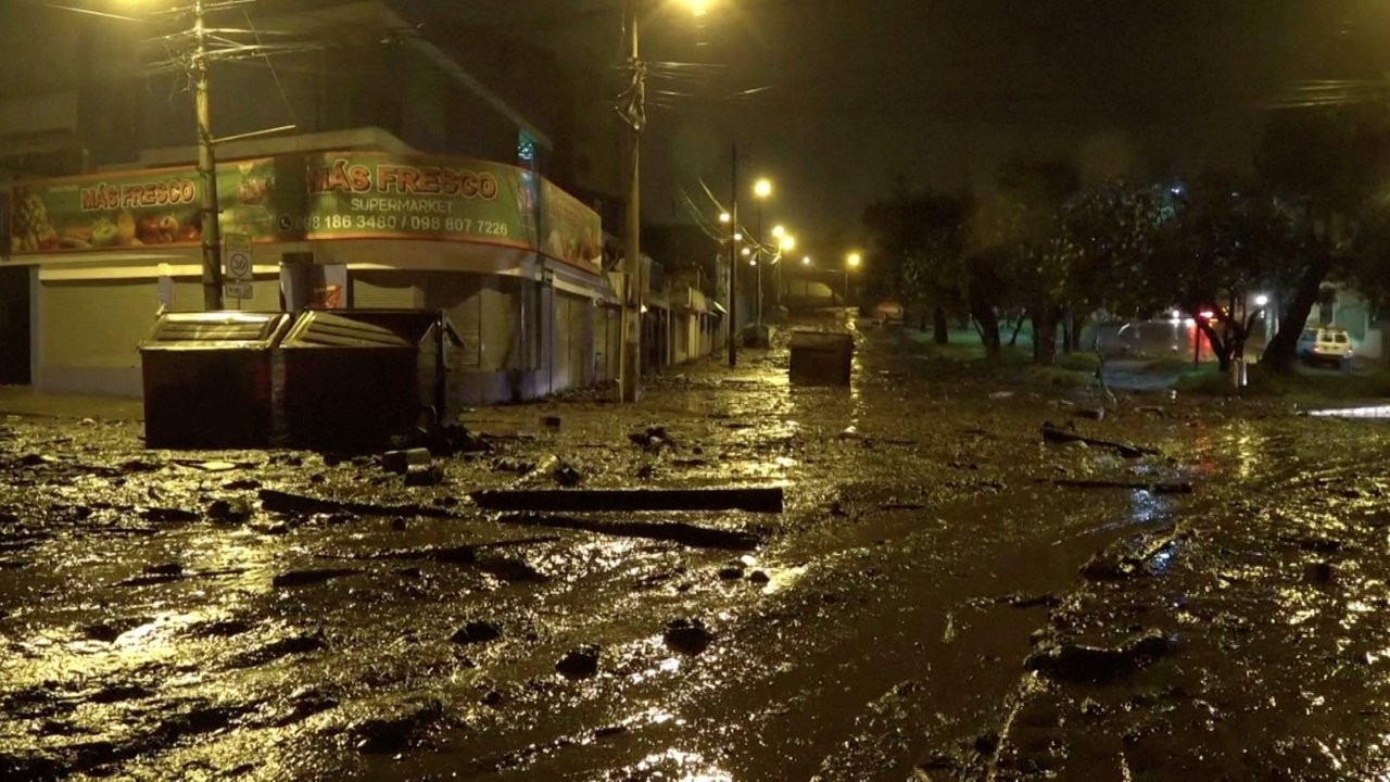 Ekvador'da heyelan: 11 kişi öldü