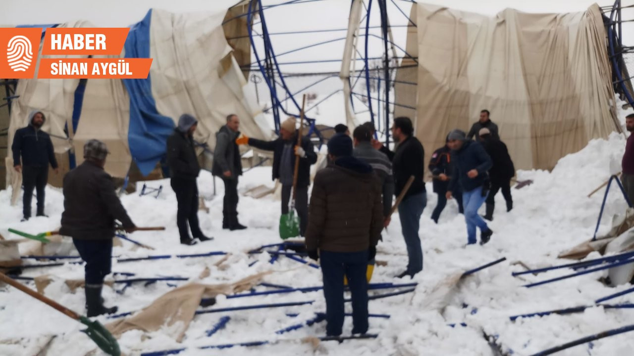 Bitlis’te halı saha çöktü: 2 çocuk yaralandı