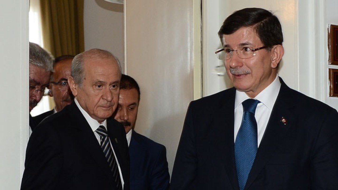 Davutoğlu'ndan Bahçeli'ye: Size kötü bir haberim var