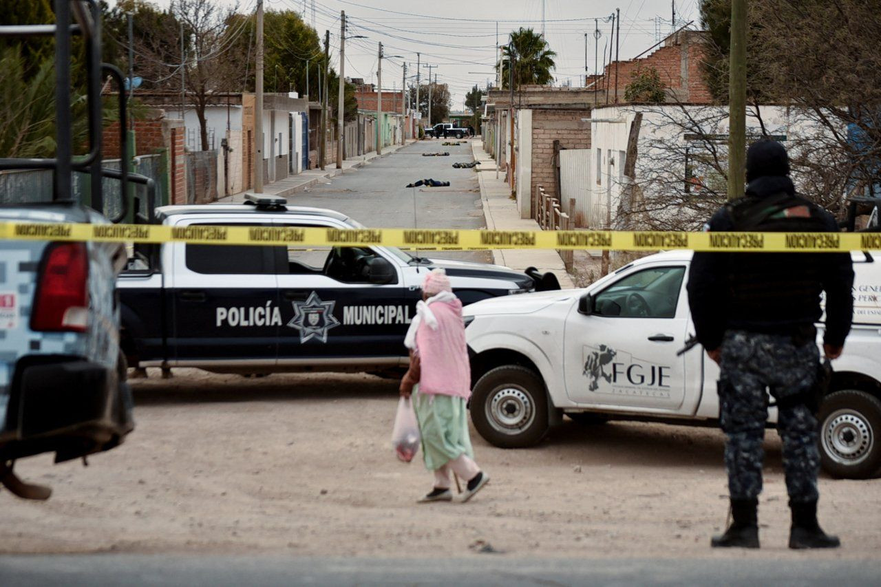 Meksika'da çete savaşları: Sokakta battaniyeye sarılı cesetler bulundu - Sayfa 3