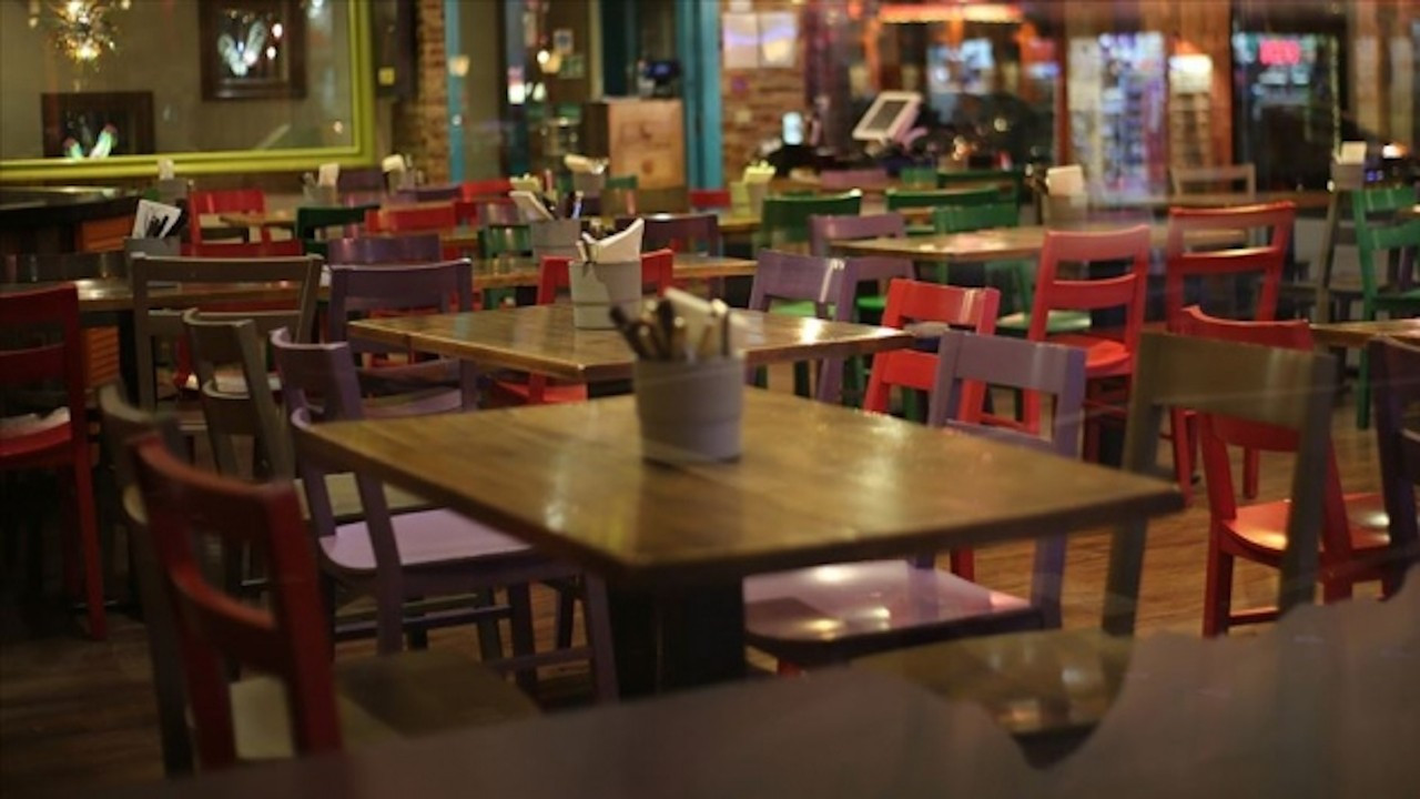 Bazı restoranlar ‘açılış ücreti’ ve ‘sipariş limiti’ sistemine geçti