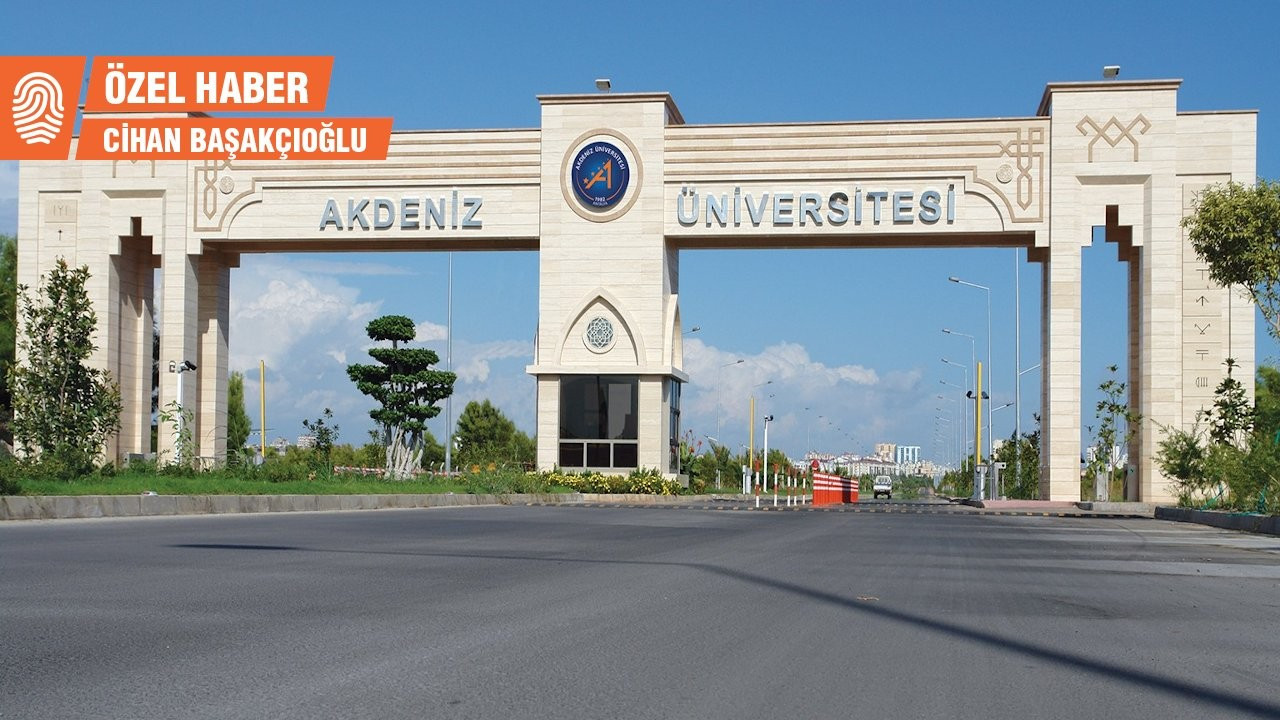 Akdeniz Üniversitesi'nde akademisyenleri ihraç eden rektöre meslekten men cezası