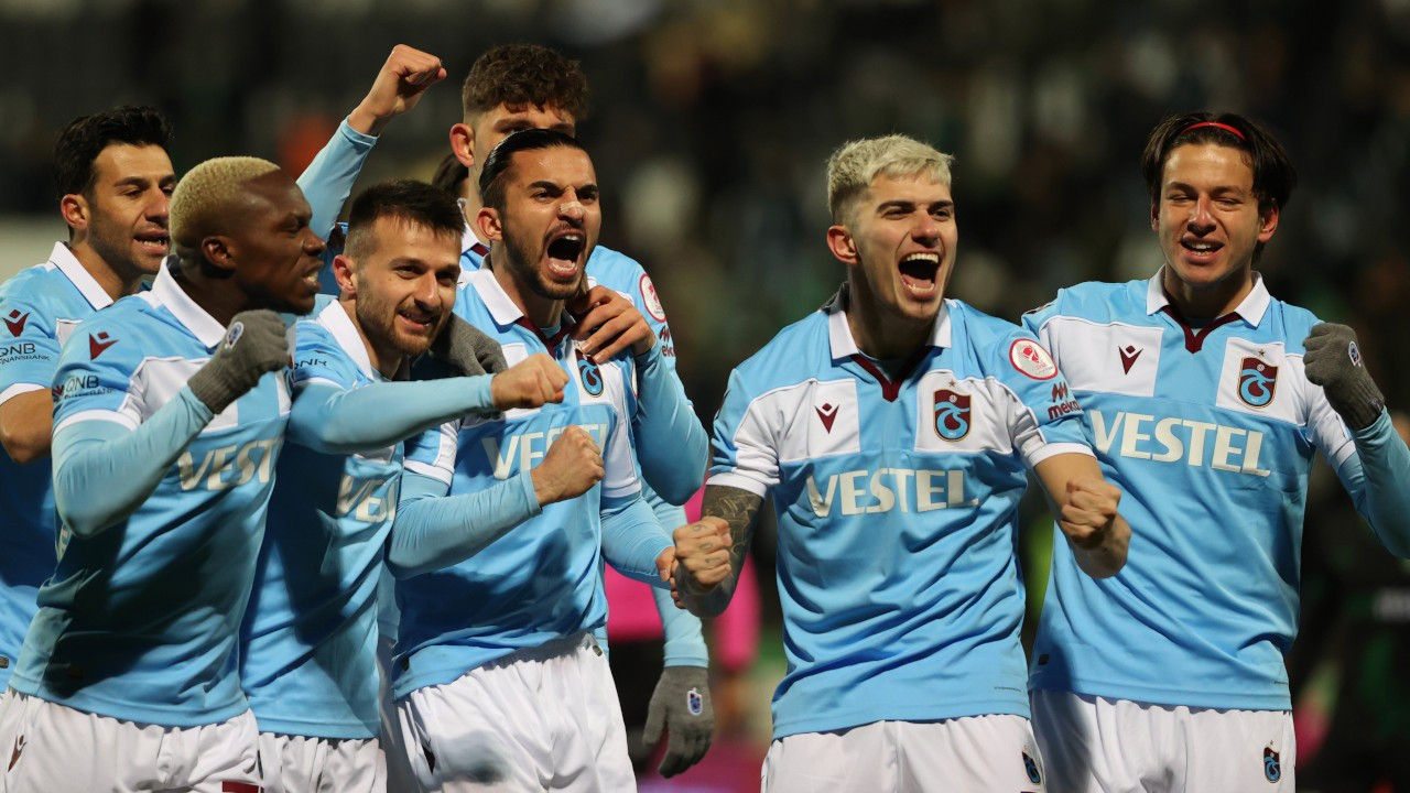 Süper Lig lideri Trabzonspor, kupada da çeyrek finale yükseldi