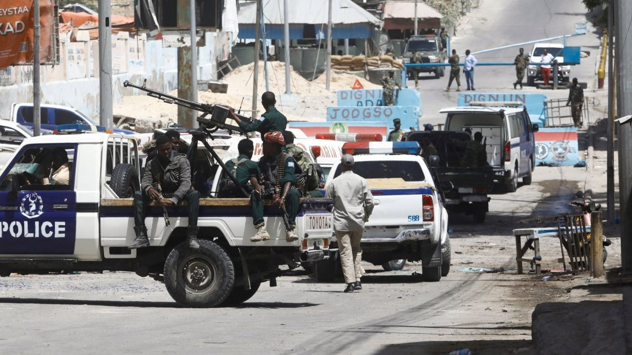 Somali'de intihar saldırısı: En az 6 kişi öldü