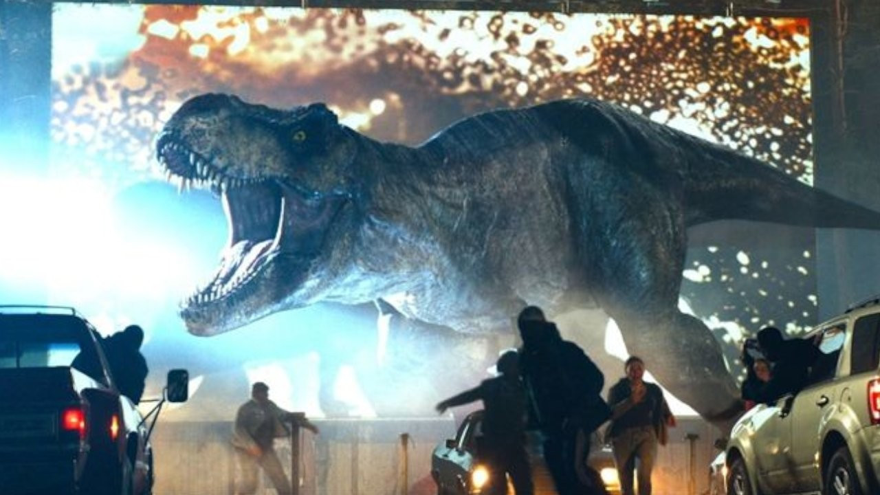 'Jurassic World: Hakimiyet'ten ilk fragman