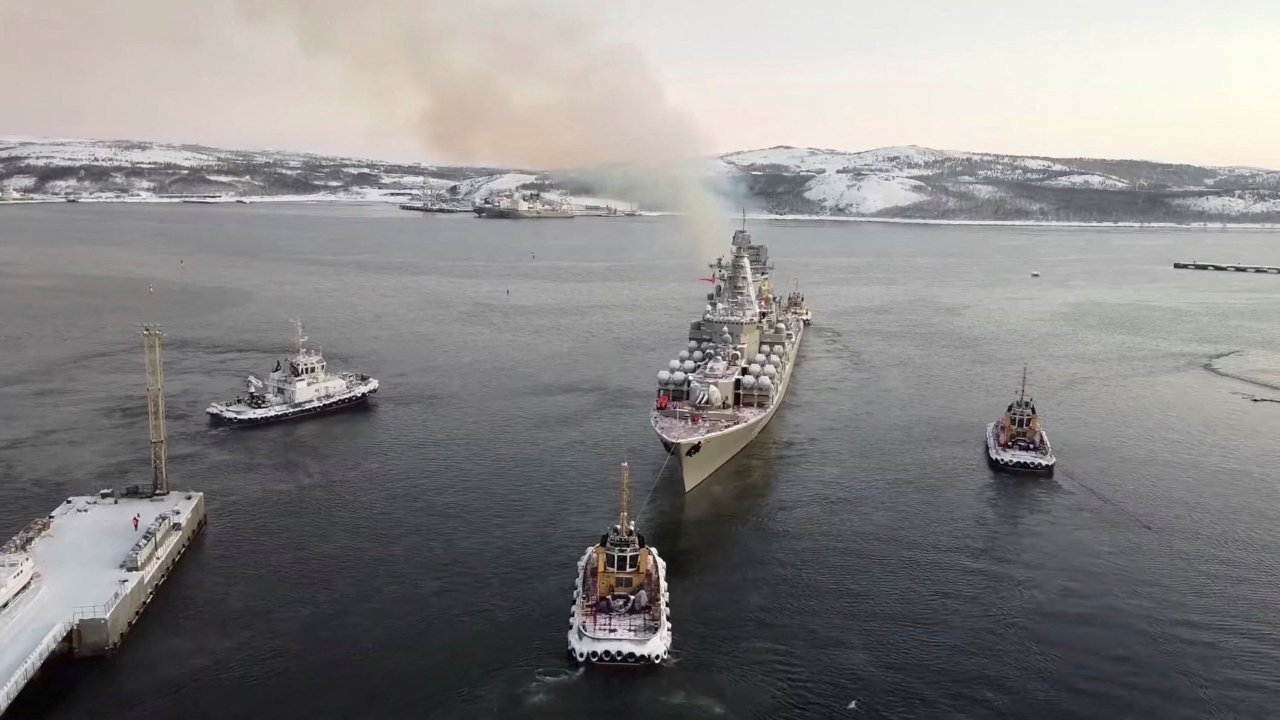 Rusya Karadeniz Filosu'ndan tatbikat: 30'dan fazla gemi Kırım'a gitti