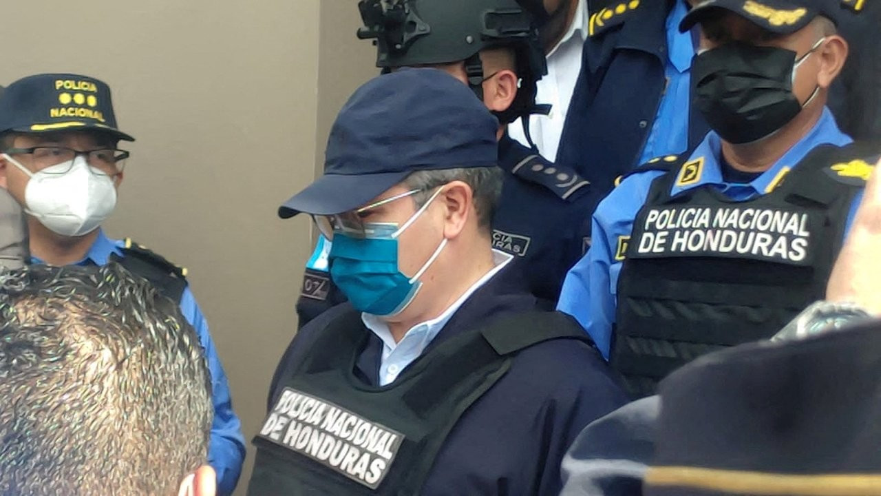 Honduras’ın eski devlet başkanı Hernandez tutuklandı