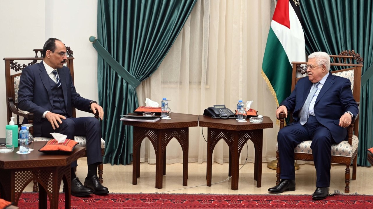Türk heyeti, Filistin Devlet Başkanı Mahmud Abbas'la görüştü