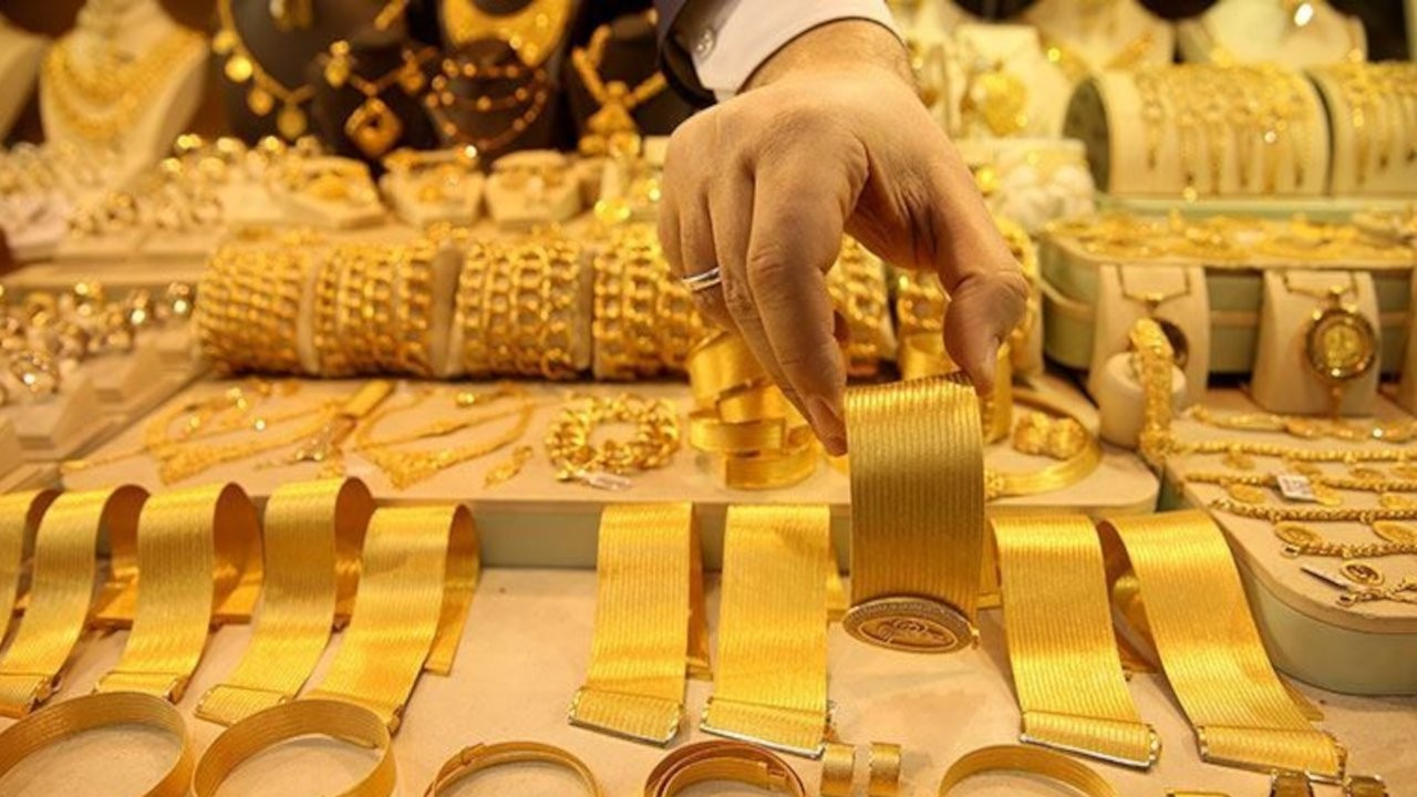 İslam Memiş'ten 'altın' uyarısı: Paranızı dörde bölün