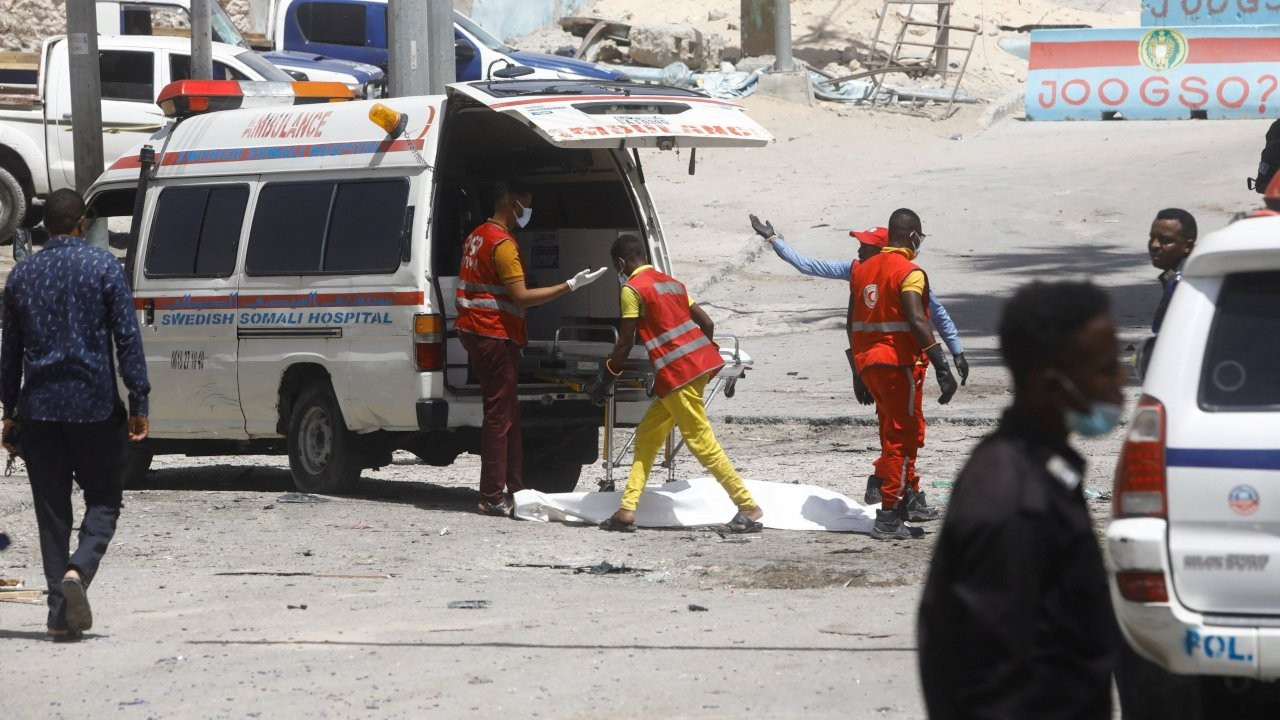 Somali'de bombalı saldırı: En az 15 kişi öldü
