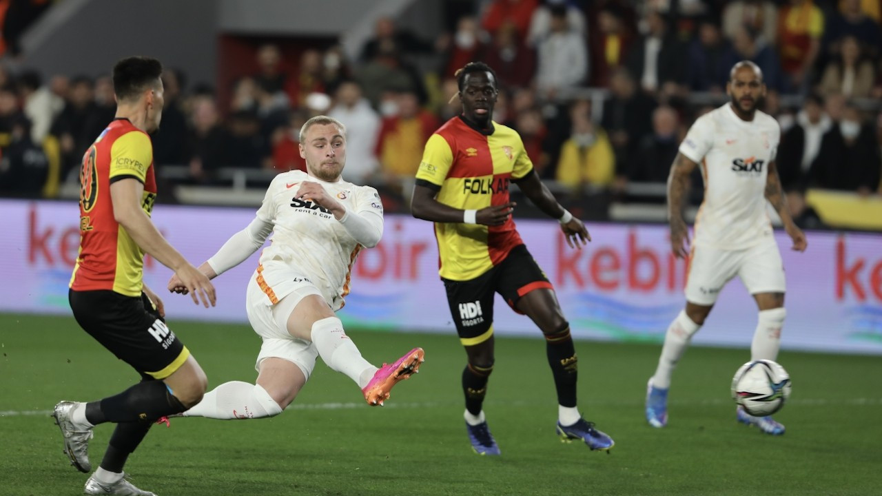 İzmir'deki 5 gollü maçın kazananı Galatasaray: 3-2