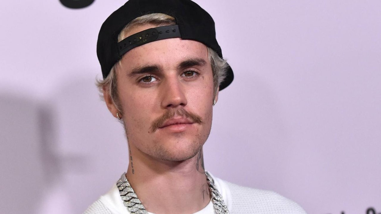 Justin Bieber korona virüsüne yakalandı