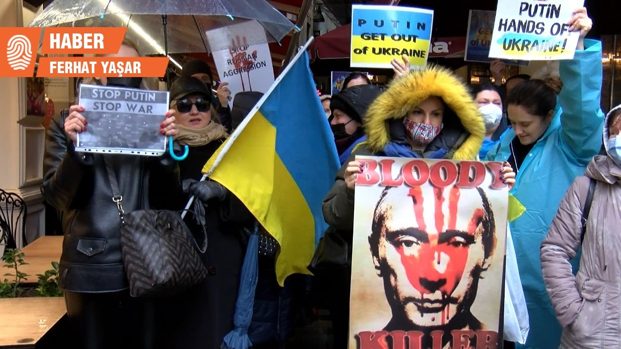Rusya Başkonsolosluğu önünde protesto: Bu savaş hepimizi yakar