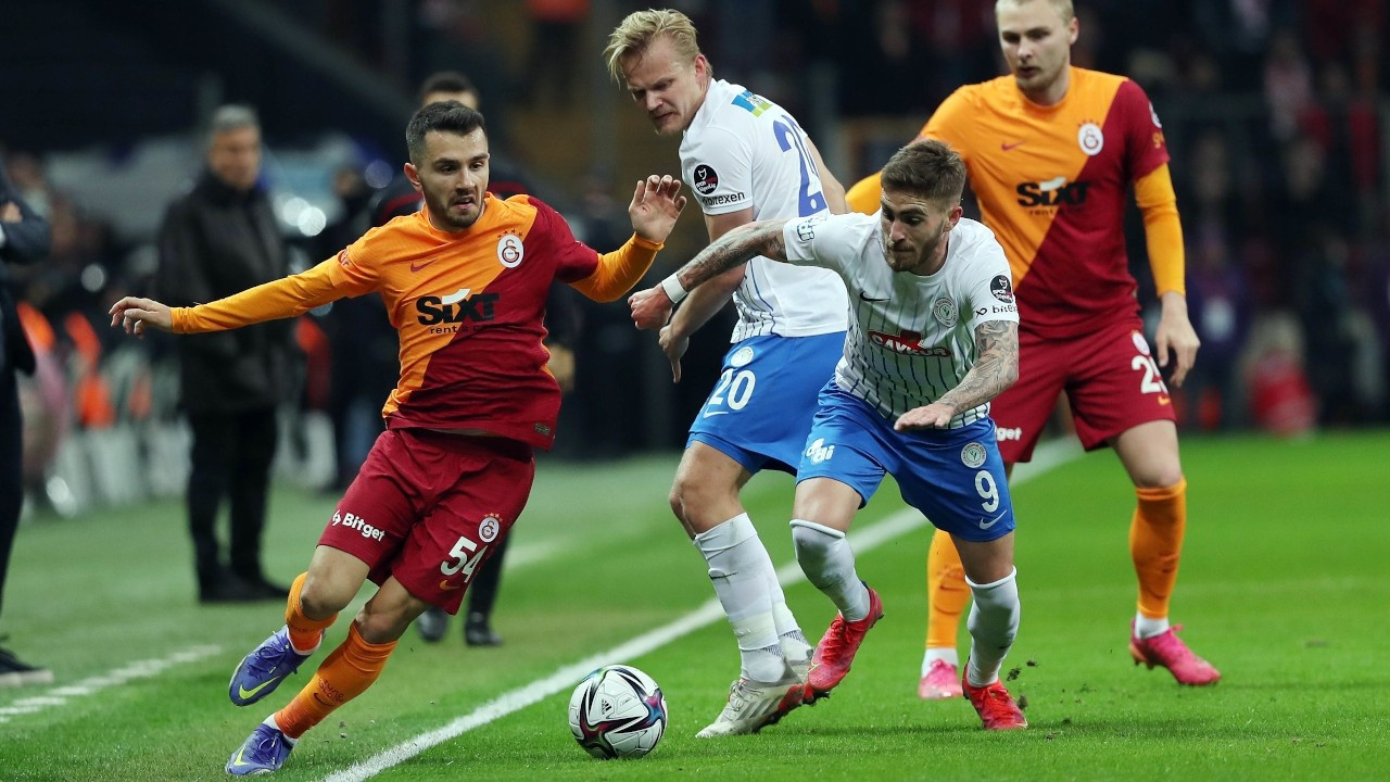 Galatasaray sahasında Rizespor'u 4-2 yendi