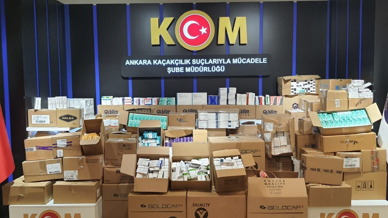 Ankara'da 925 bin adet tıbbi ilaç bulundu