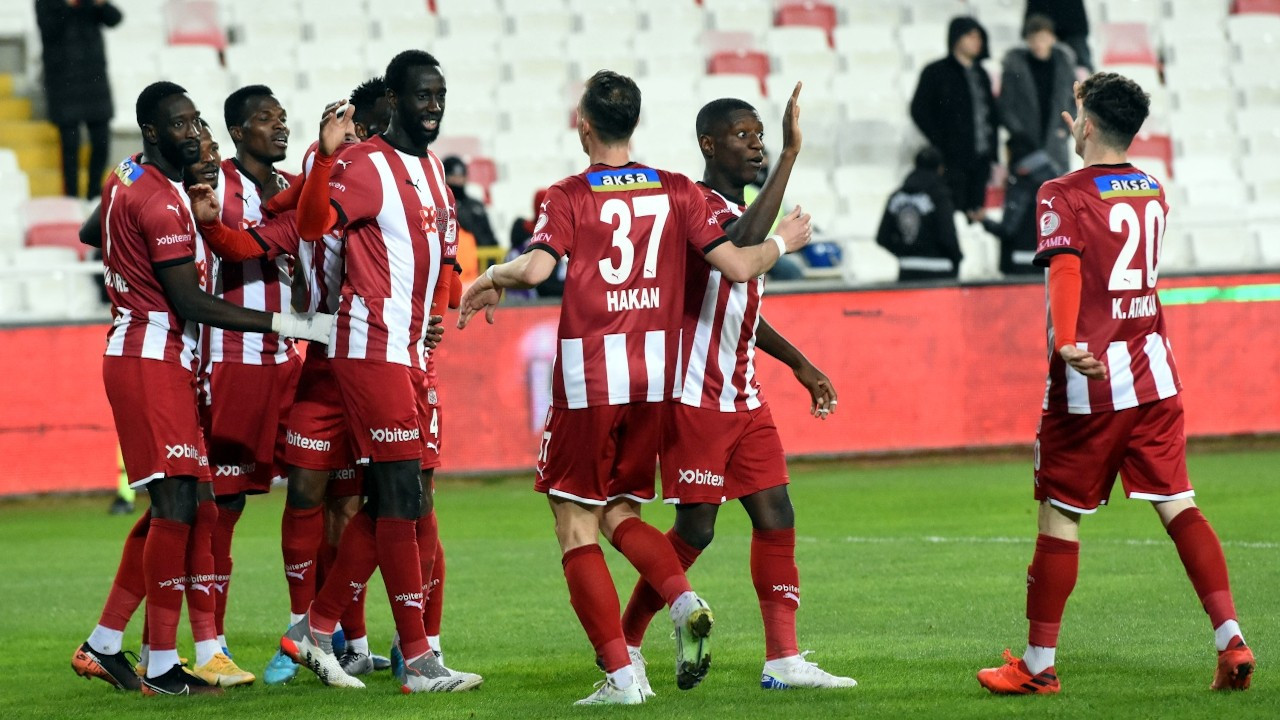 Türkiye Kupası: Sivasspor yarı finalde