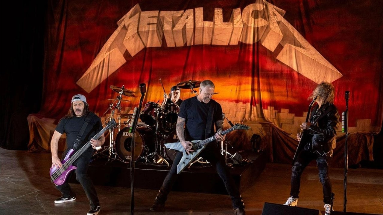 Metallica'dan Ukrayna'ya destek