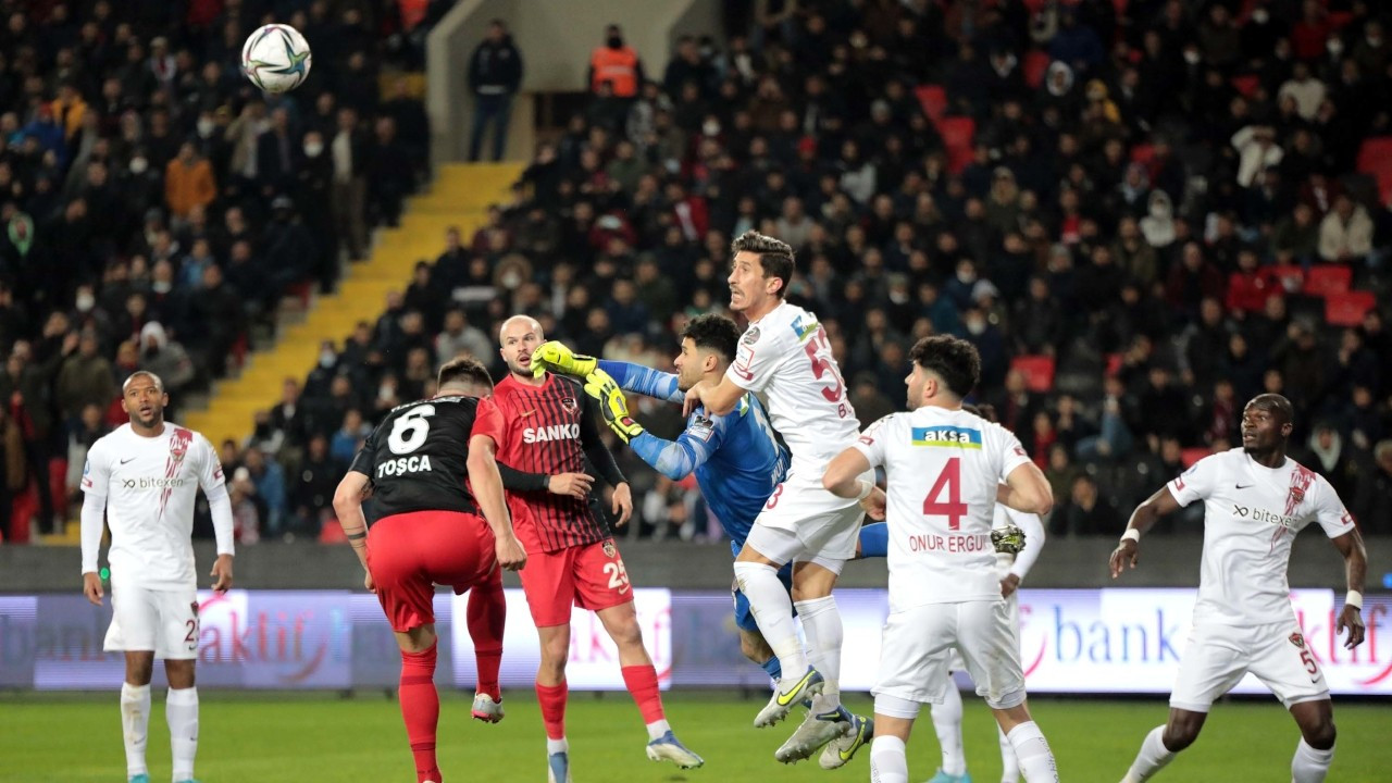 Gaziantep'teki 4 gollü karşılaşmada kazanan çıkmadı