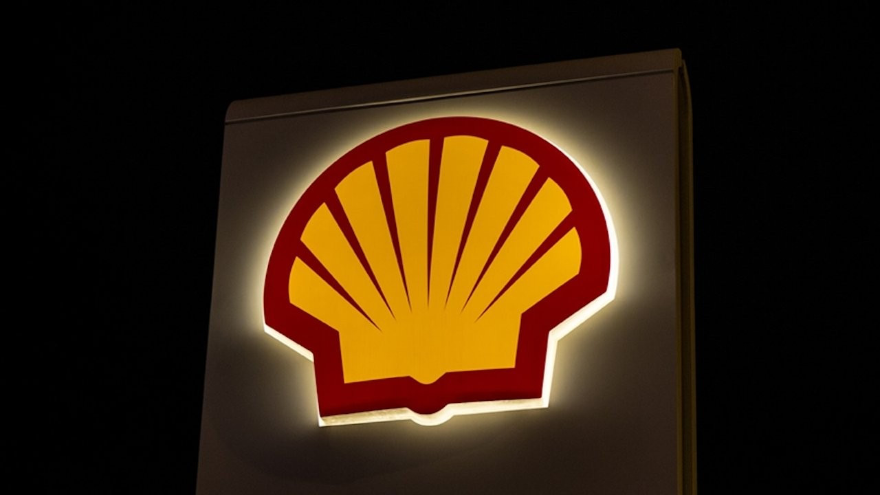 Shell Rusya'dan petrol alımını durduruyor