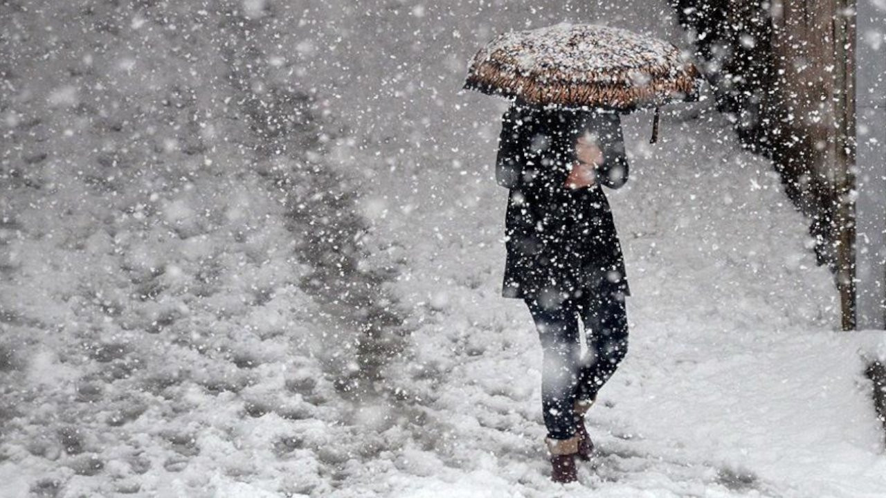 Kocaeli'de okullara pazartesiye kadar kar tatili