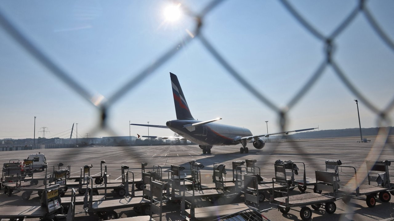 Çin reddetti, Rusya yolcu uçakları için Türkiye’den yedek parça almak istiyor